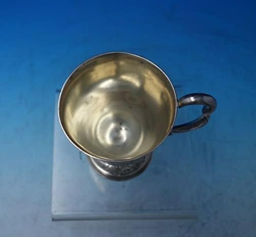 Engleska Srebrna čaša za piće svijetlog kroja sa ugraviranim korpama 585
