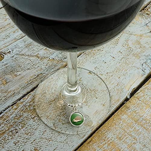 Jež na Zelenom vinskom staklenom šarmu markera za piće